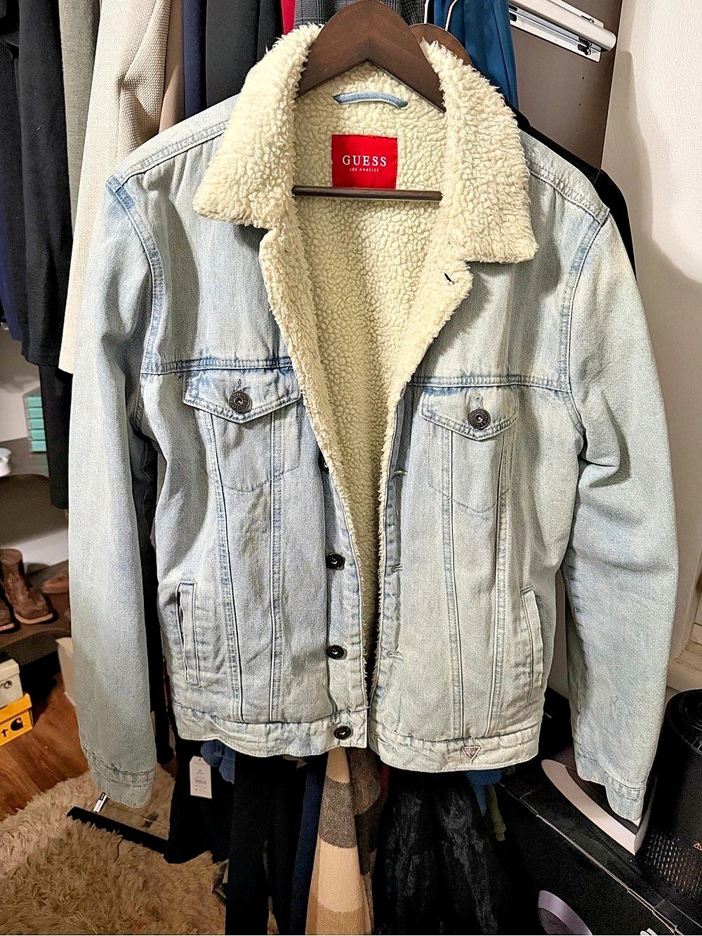 GUESS Sherpa Collar Denim Trucker Jacket in Blue Men’s Medium